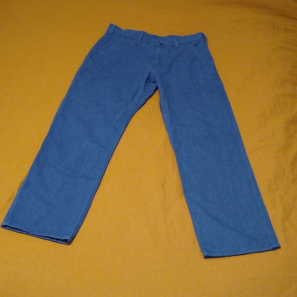 M's Patagonia pants